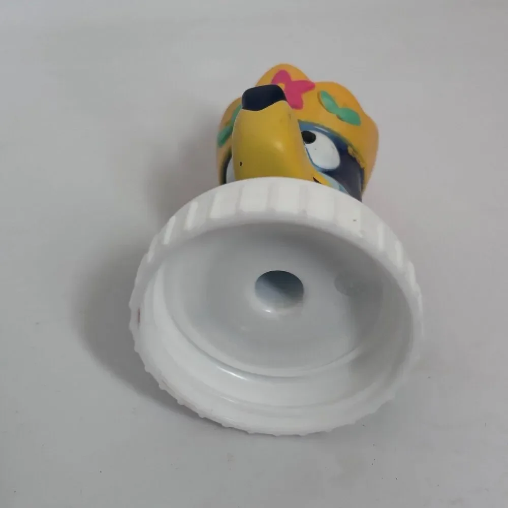 Good 2 Grow Juice Bottle Topper Bluey Character Yellow Crown Flower Lid Spout - Picture 2 of 2